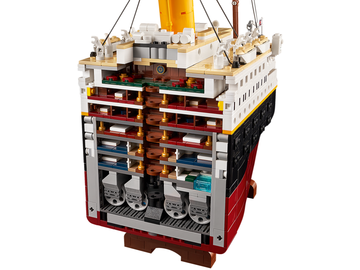 10294 LEGO® Titanic